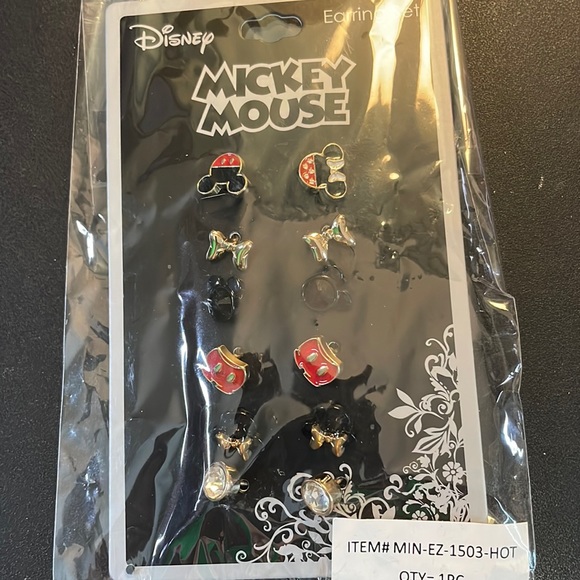 Disney Accessories Disneys Mickeyminnie Mouse Earring Set Poshmark